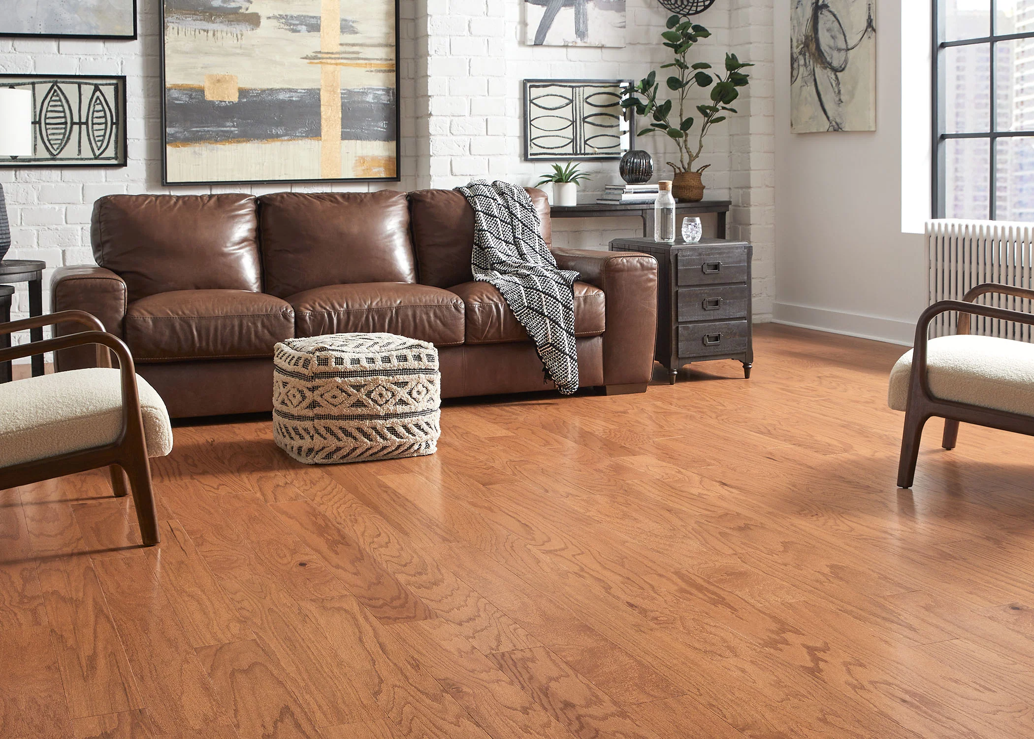 3/8 in. Gunstock Oak Engineered Hardwood Flooring - Sample - Image 2