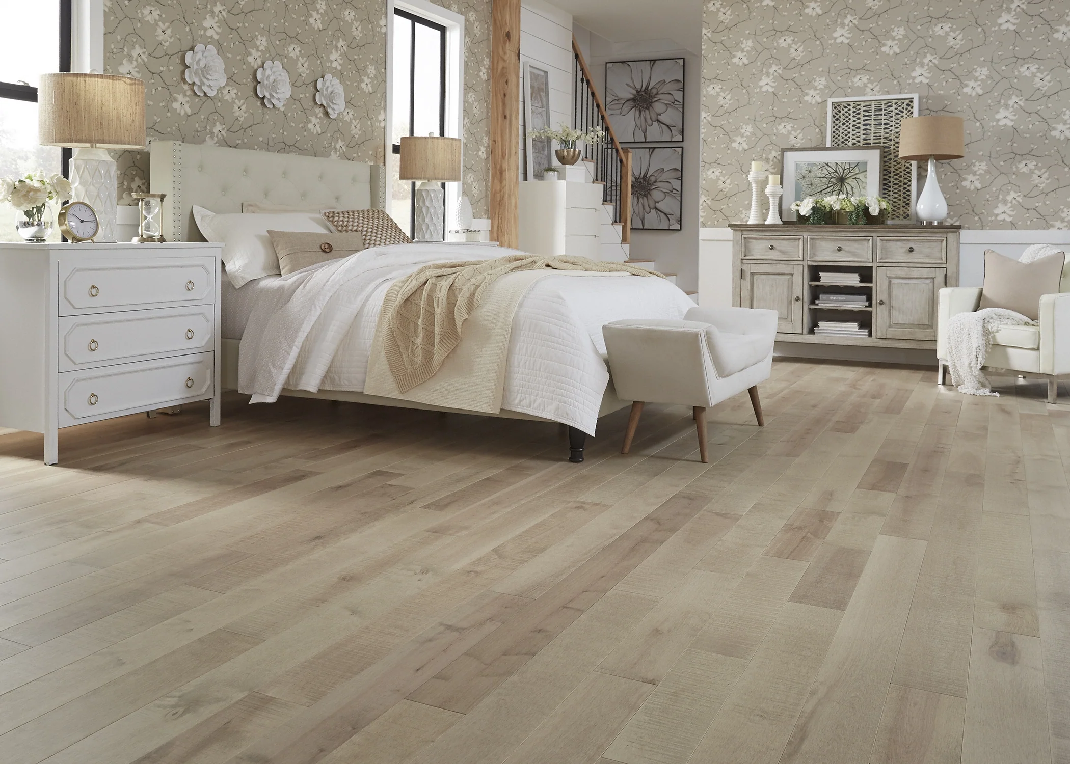 3/4 in. Hannah Point Distressed Prefinished Solid Hardwood Flooring 5.25 in. Wide - Image 3