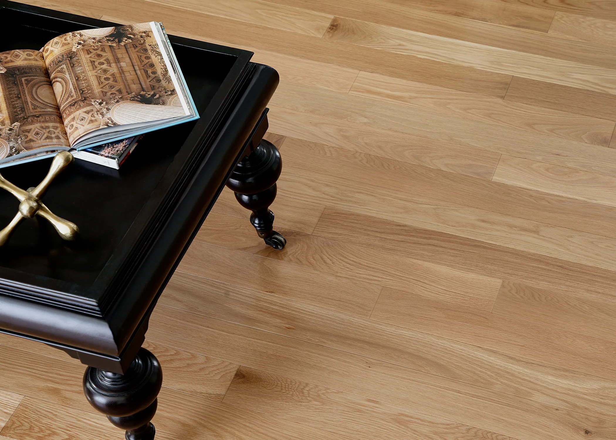 3/4 in. Character White Oak Prefinished Solid Hardwood Flooring 3.25 in. Wide - Image 4
