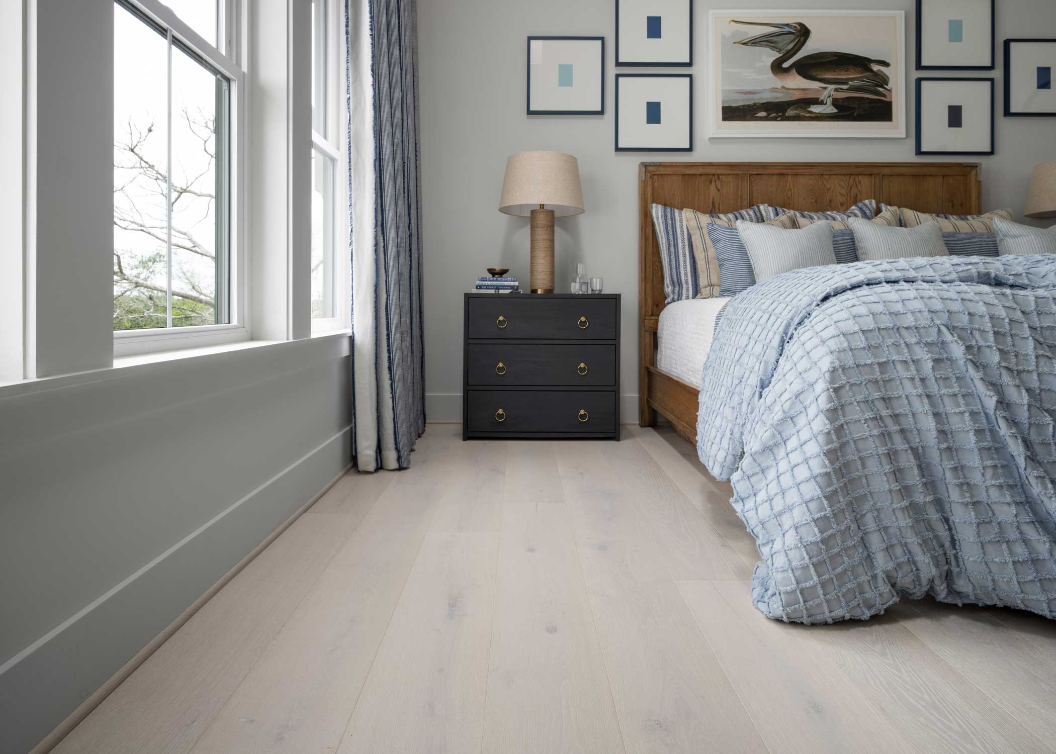 5/8 in. Clearwater Beach White Oak Distressed Prefinished Engineered Hardwood Flooring 9.5 in. Wide - Image 4