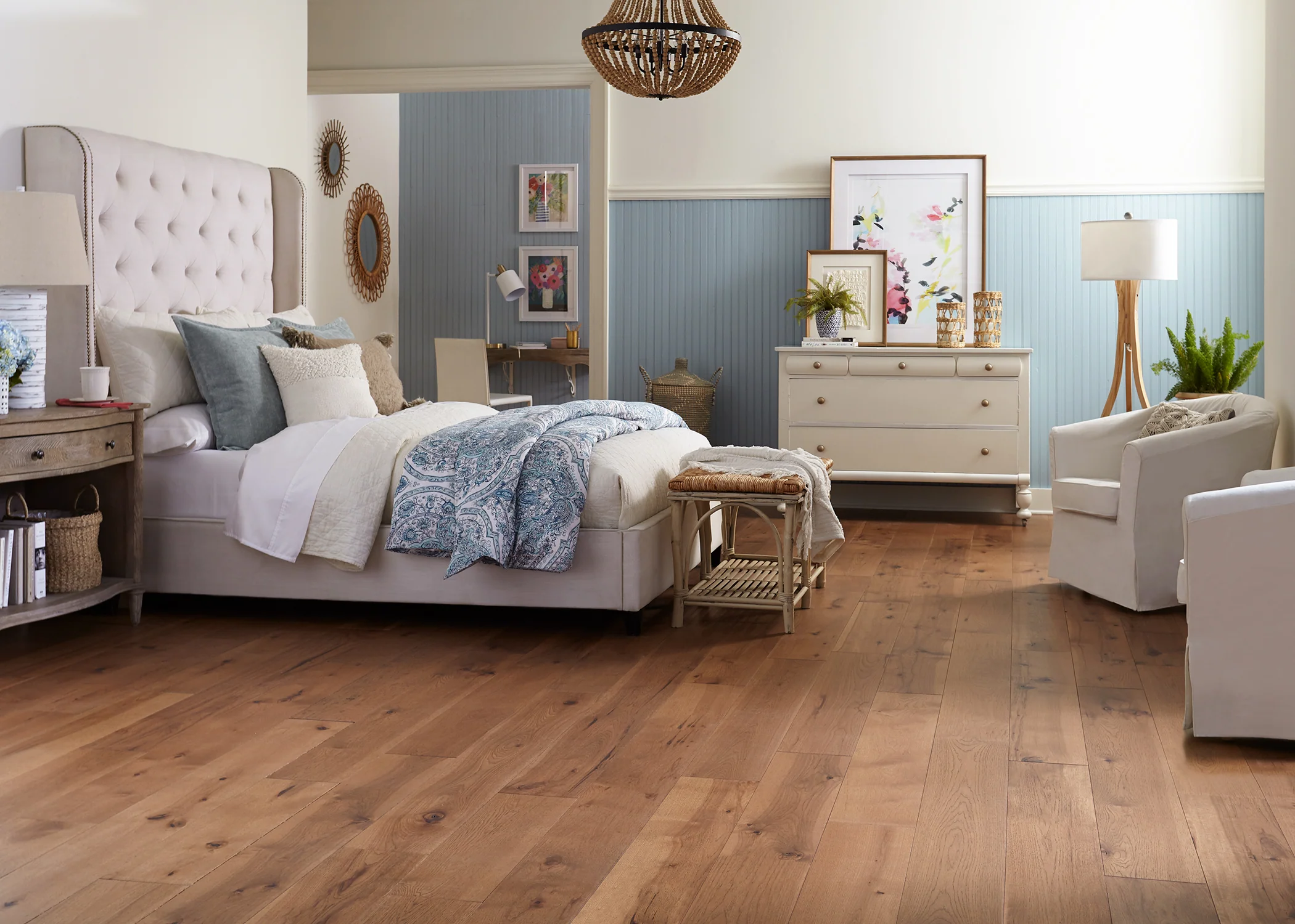 7/16 in. Sugar Mill Hickory Distressed Prefinished Engineered Hardwood Flooring 7.4 in. Wide - Image 3