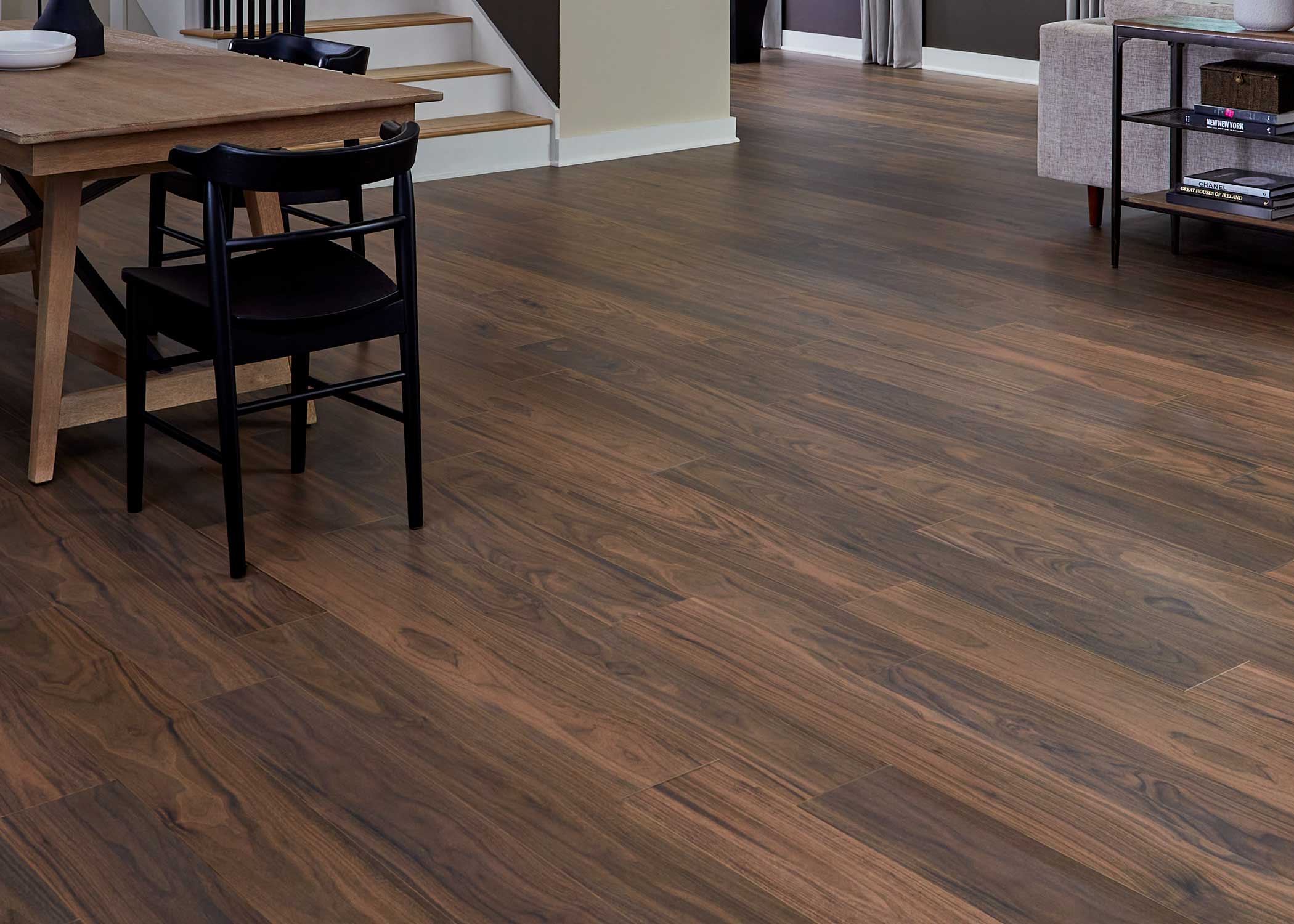 8mm w/pad Willow Bend Walnut Water-Resistant Hybrid Resilient Flooring 6.97 in. Wide x 50.79 in. Long - Image 5