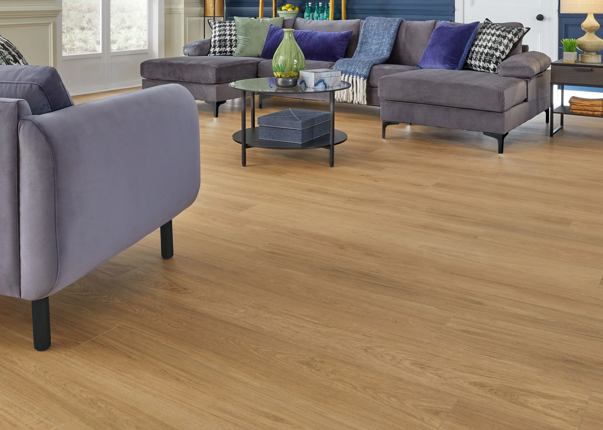 6.5mm w/pad Luven Oak Waterproof Rigid Vinyl Plank Flooring 8 in. Wide x 60 in. Long - Image 2